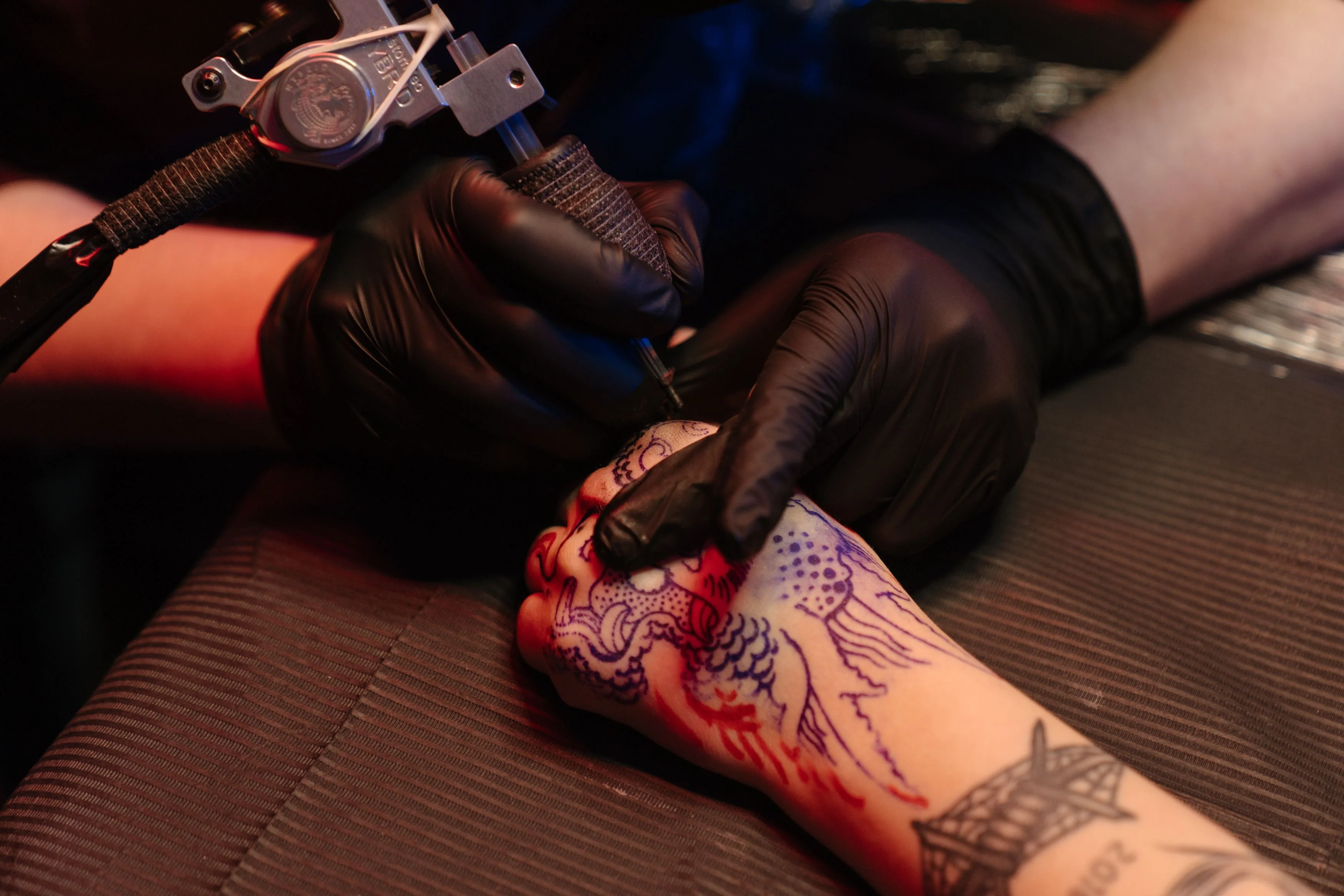 Doua, trei sfaturi inainte de a te tatua!